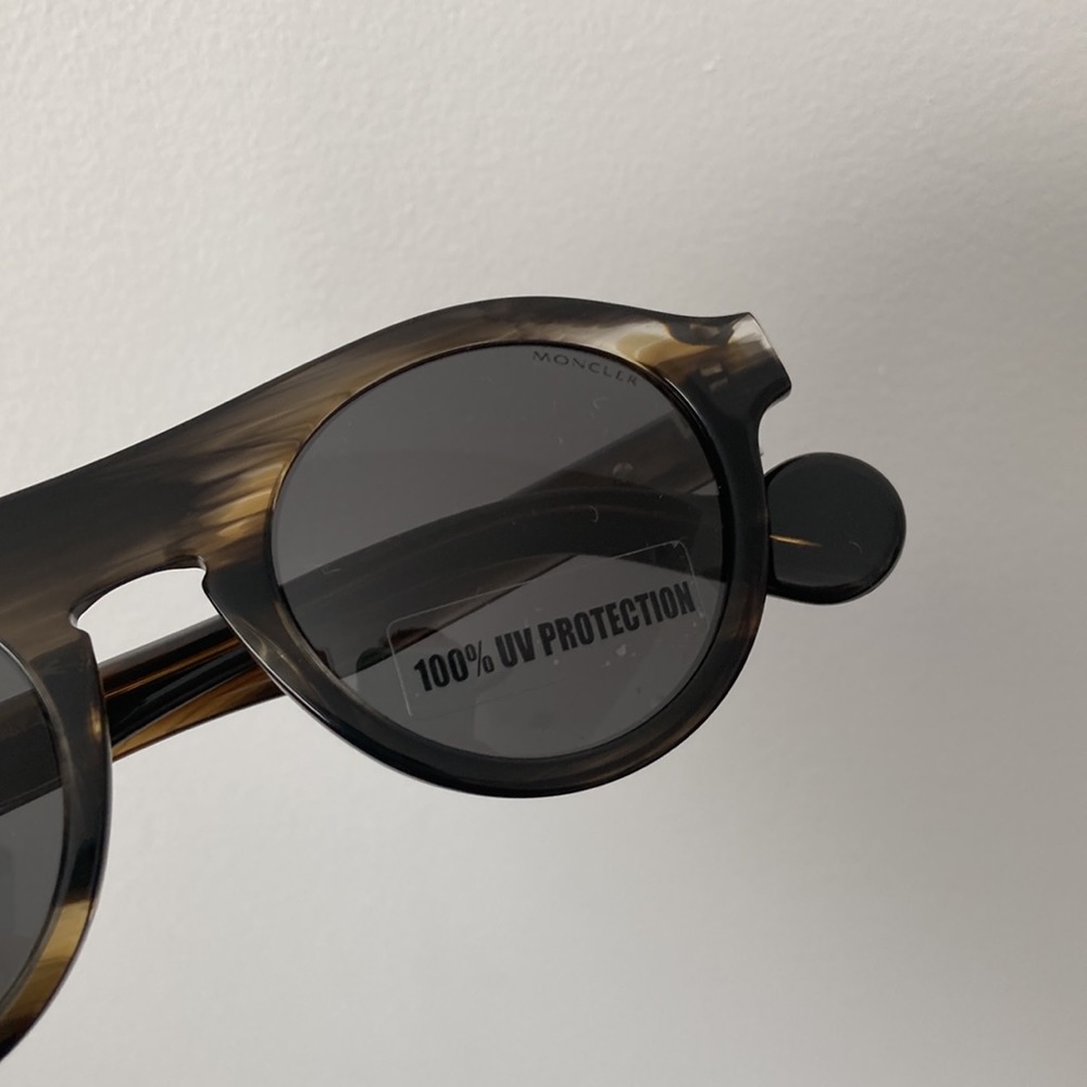 Moncler 48MM Designer Sunglasses Dark Green - Picture 5 of 10